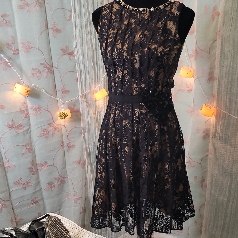 BLACK & GOLD FORMAL DRESS👸🖤